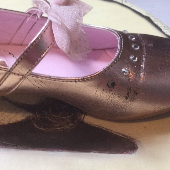 Disney princess shoes Sz 1 - Picture 2 of 5